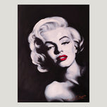 MARILYN IN BLACK AND WHITE